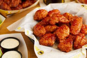 Buffalo-Wild-Wings-photo-from-Facebook2