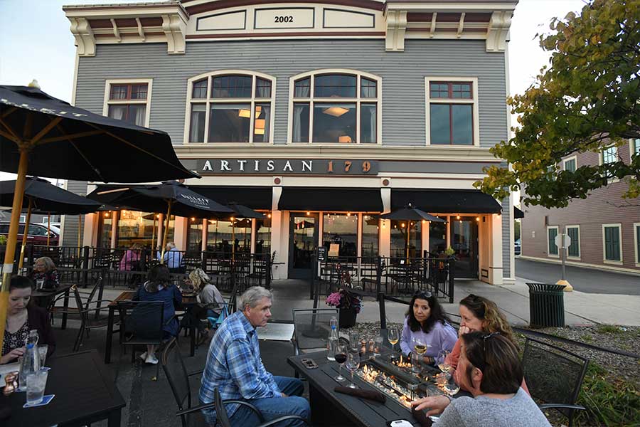 dine-al-fresco-artisan-179